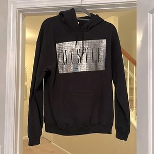 Hustle hoodie